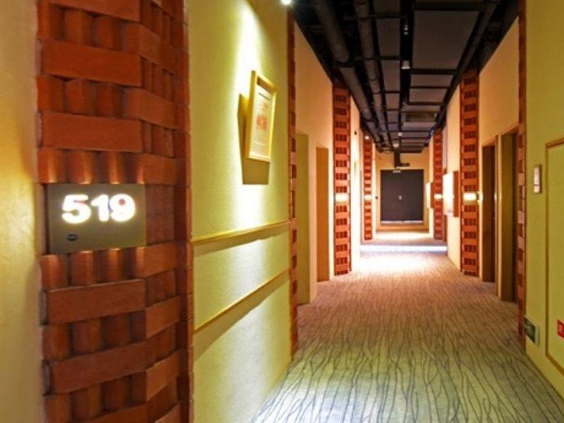 Ramada Encore By Wyndham Shanghai Pudong Airport מראה חיצוני תמונה