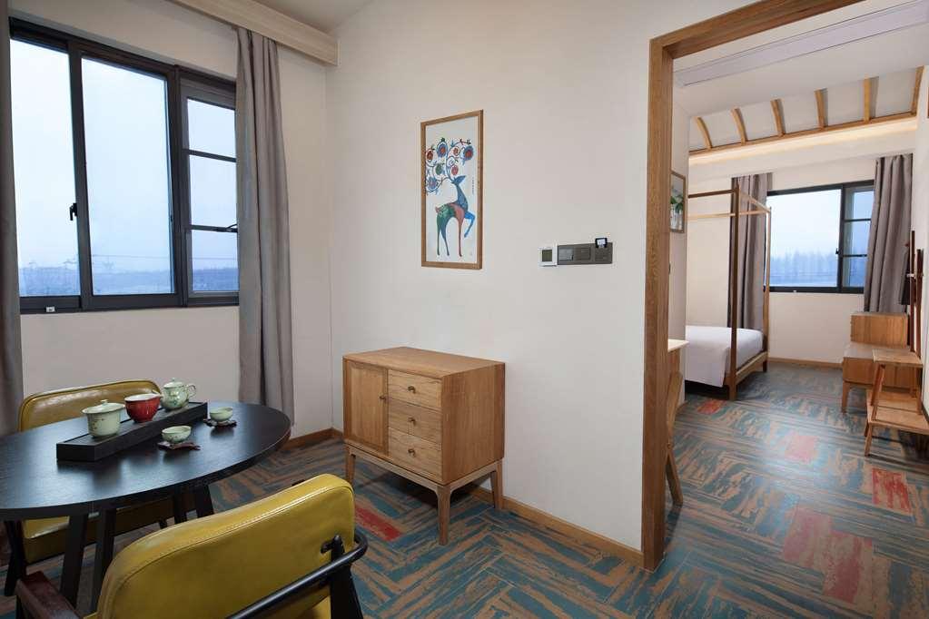 Ramada Encore By Wyndham Shanghai Pudong Airport חדר תמונה